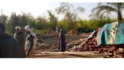 إزالة حالة تعد على الأراضى الزراعية في أرمنت بالأقصر| صور