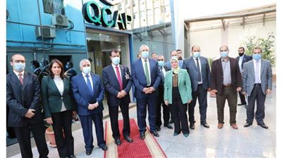 وزيرا الزراعة المصري والعراقي يتفقدان معاهد ومعامل مركز البحوث الزراعية