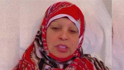 فيفي عبده ترد على صور تدهور حالتها الصحية | فيديو