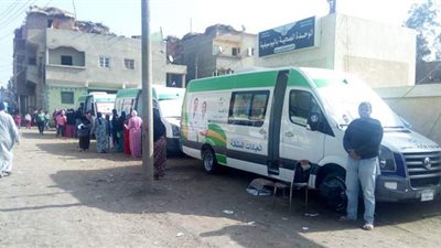 الكشف على ١١٣٥ مريضا بقافلة طبية مجانية باليوسيفية في الدقهلية
