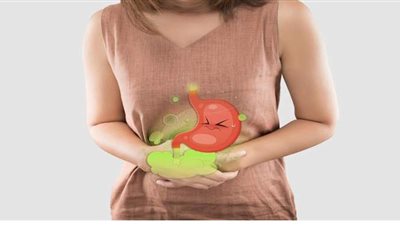 علاج الحموضة في البيت.. 5 وصفات منزلية تريحك من الألم