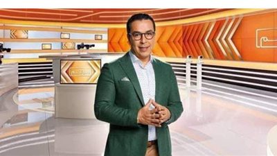 وفاة الإعلامي المغربي صلاح الدين الغماري.. ومحمد هنيدي يعلق