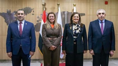 تفاصيل زيارة وزيري تخطيط مصر والعراق للأكاديمية الوطنية للتدريب | صور