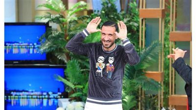 جمهور منى الشاذلي يهتف لـ 