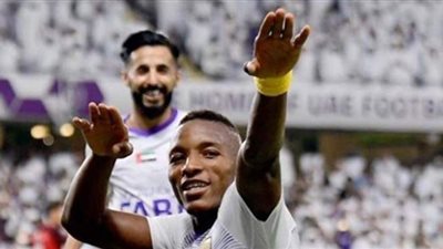 العين الإماراتي ينفي تمرد 