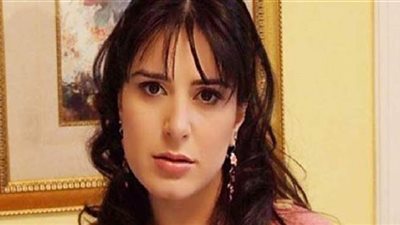 ميرنا وليد بـ