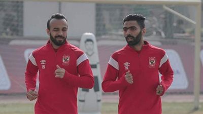 عاشق الأهلي يستنجد: أحتاج لجراحة عاجلة وأتمنى لقاء أفشة والشحات