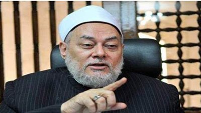 ما حدود ولاية الأب على ابنته؟ وهل له الحق في منعها من التعليم أوالعمل؟