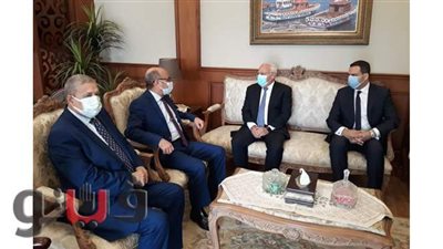محافظ بورسعيد يستقبل وزير العدل بديوان عام المحافظة | صور