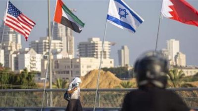 قناة عبرية تزعم: دول إسلامية تتجه نحو تطبيع العلاقات مع إسرائيل