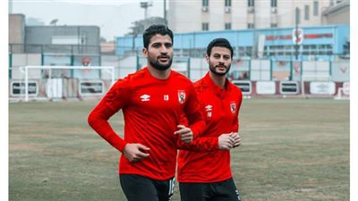 وحدات تدريبية متنوعة لثلاثي حراسة مرمى الأهلي