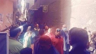 الأمن يخلي 4 عقارات بمحيط منزل حدائق القبة المنهار | صور