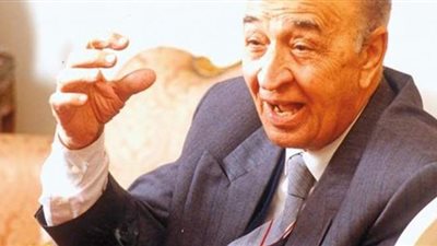 انفراد.. فهمي عمر يعتذر عن الاستمرار في لجنة حكماء الزمالك.. لهذا السبب