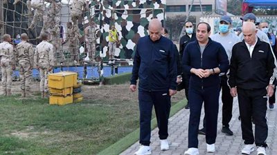 تفاصيل تفقد السيسي الكلية الحربية فجر اليوم