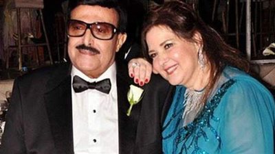 سمير غانم: قلت لـ«دلال» أنا أكبر بـ20 سنة قالتلي مش مهم | فيديو