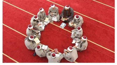 المعاهد الأزهرية يناقش إجراءات مواجهة كورونا