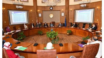 جامعة القناة تعلن كشوف الطلاب المرشحين لانتخابات الاتحادات الطلابية