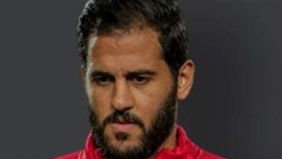 تعرف على تفاصيل حقن ركبة مروان محسن