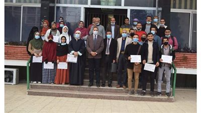 رحلتان عمرة من رئيس جامعة سوهاج لحفظة القرآن بالمسابقة الدينية