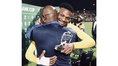 موسيماني ينعي لاعب صن داونز