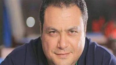 وفاة والدة الإعلامي والممثل مراد مكرم