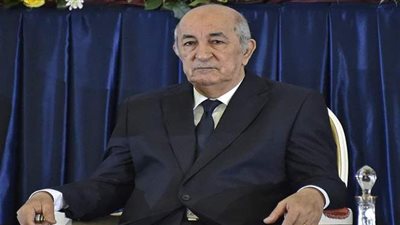 غياب الرئيس الجزائري يثير التساؤلات وينذر بأزمة مؤسسية
