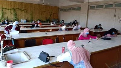 انتهاء امتحانات الميد تيرم بـ