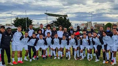 كورونا يضرب معسكر منتخب الشباب.. 13 إصابة بين صفوف اللاعبين والعدد مرشح للزيادة.. والمنتخب يواجه ليبيا غدا بـ 15 لاعبا