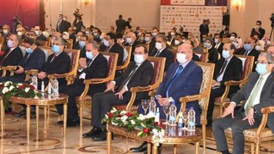 طارق الملا:٩٠% من تدفقات الاستثمار الأجنبي بقطاعي البترول والغاز