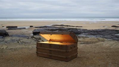 شاطئ يجرف كنزا ذهبيا غامضا في فنزويلا