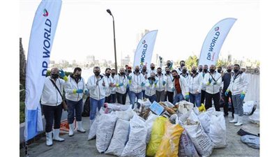 موانئ دبي تطلق حملة لتنظيف النيل من النفايات