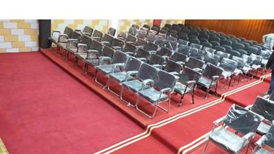 تجهيز مسرح مدرسة المعمارية بالجهود الذاتية في 