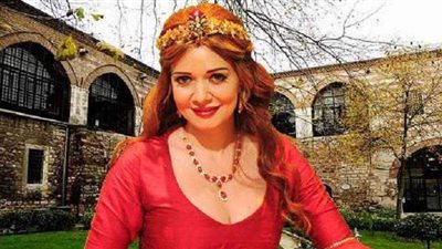 الفنانة الأردنية حسناء سيف الدين تكشف آخر تطورات حالتها الصحية