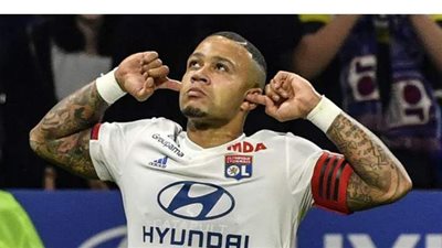 ديباي يرفض سان جيرمان من أجل برشلونة