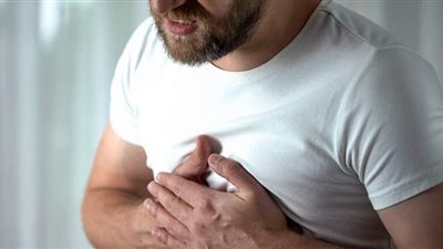 الموت المفاجئ.. 5 علامات عليك الانتباه لها لتجنب السكتة القلبية