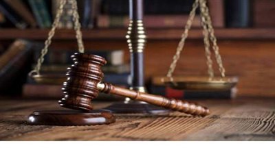 تجديد حبس والد 