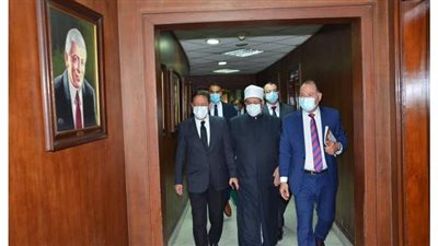 وزير الأوقاف ورئيس الأعلى للإعلام يطلقان مبادرة استراتيجية بناء الوعي 2021