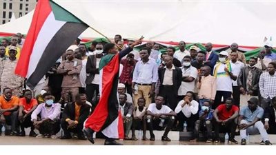 السنوات العجاف.. ماذا يعني دخول قرار رفع العقوبات عن السودان حيز التنفيذ؟