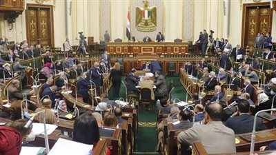 علي عبد العال: اقتصاد مصر صمد بمواجهة كورونا.. والاقتراض في الحدود الآمنة