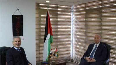 سفير فلسطين يستقبل مندوب مصر لدى الجامعة العربية