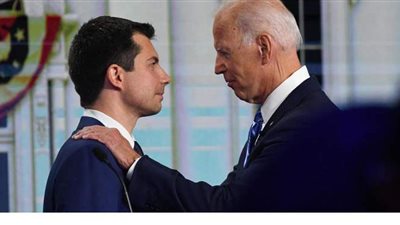 بايدن يعين أول وزير في تاريخ الولايات المتحدة يجاهر بشذوذه