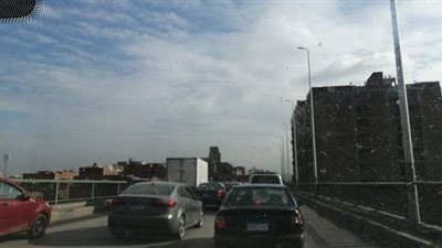 شلل مروري أعلى محور صفط اللبن بسبب تجمعات الأمطار | فيديو