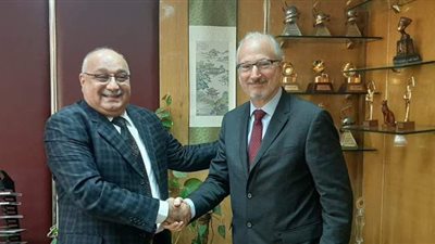 اخبار ماسبيرو.. سفير الأرجنتين يبحث التعاون مع الإذاعة المصرية