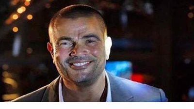 عمرو دياب يوجه رسالة لجمهوره.. اعرف قال ايه