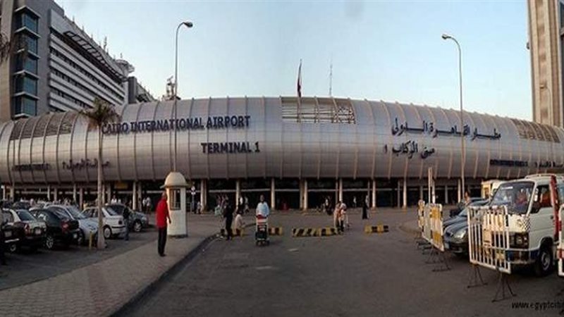 مطار القاهرة