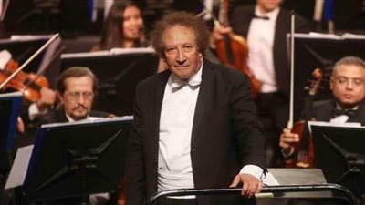 أوركسترا القاهرة السيمفونى يحتفل بالكريسماس في دار الأوبرا