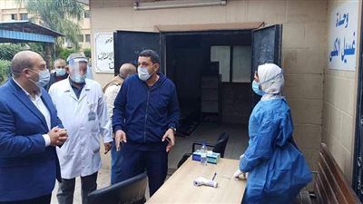 نائب محافظ الجيزة يتفقد مستشفى بولاق الدكرور العام| صور