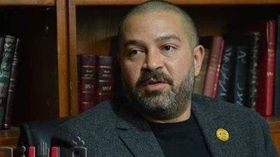 أحمد دياب: ننافس دول أوروبا في تطوير الملاعب وعمليات البث | فيديو