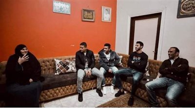 والدة عبد الوهاب تتحدث عن دعم الخطيب.. وزيارة عبد الحفيظ ولاعبي الأهلي