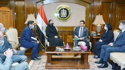 نيفين جامع: تقدم في مسار المفاوضات بين مصر والاتحاد الأوراسي بشأن اتفاق التجارة الحرة